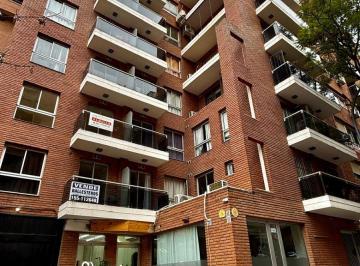 Departamento de 3 ambientes, Córdoba · Alquiler - Depto - 1 Dormitorio - Balcón - Nueva Córdoba - Peredo 20