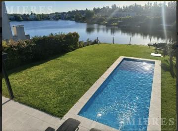 Casa · 270m² · 7 Ambientes · 3 Cocheras · Casa en La Comarca a La Laguna, Bancalari