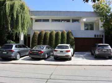 Casa de 5 ambientes, San Isidro · Casa en Venta en San Isidro Chico