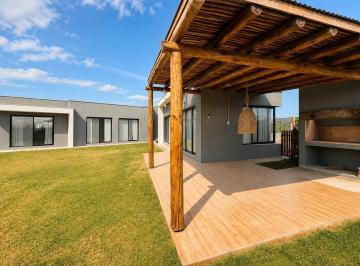 Casa · 200m² · 5 Ambientes · 2 Cocheras · Casa en Venta en Lar de Vieytes II, Maipú | Barrio Privado con Seguridad 24 Hs