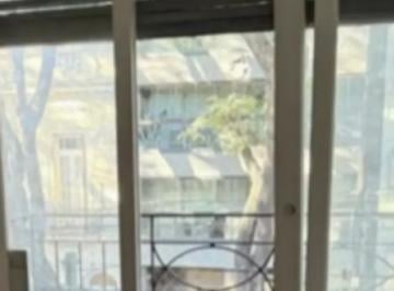 Departamento · 60m² · 3 Ambientes · En Venta Depto de 3 Amb a La Calle en Caballito