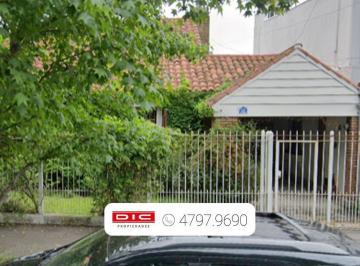 Casa · 173m² · 10 Ambientes · 1 Cochera · Casa 4 Dorm. Venta - Florida Mitre/este