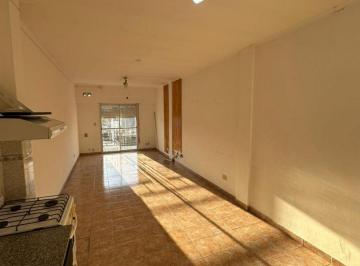 MOU-MOU-407_2 · Departamento de 2 Ambientes, Segundo Piso con Terraza