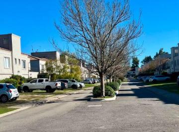 Departamento de 2 ambientes, Pilar · Venta Dúplex 2 Ambientes - Oportunidad!
