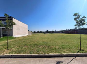 Terreno · 360m² · Terreno en Distrito Sur