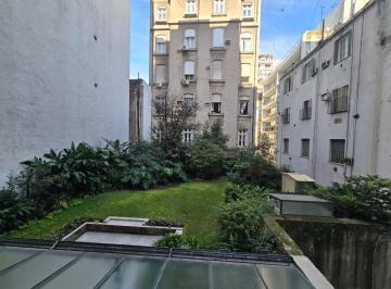 Departamento · 145m² · 5 Ambientes · Departamento en en Alquiler, con Vista a Jardin