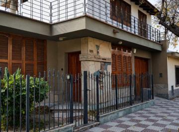 Casa de 7 ambientes, Villa Nueva · Estupenda Casa, Jacinto Benavente 3732, Villa Nueva - Guaymallén / Mendoza