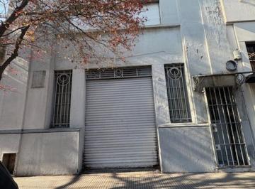 Bodega-Galpón · 270m² · 3 Ambientes · Galpon - Deposito en Muy Buena Ubicacion!