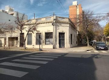 Local comercial · 204m² · 8 Ambientes · Alquiler Local Comercial en Esquina Barrio Abasto