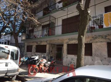 Departamento · 30m² · 2 Ambientes · 2 Amb con Patio Techado