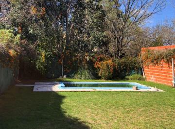 Casa de 5 ambientes, Pilar · Venta Casa en Barrio de Vicenzo Grande