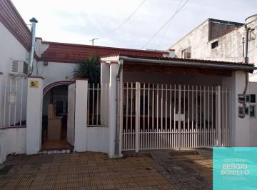 Casa de 4 ambientes, La Matanza · Casa en Venta de 2 Dorm. C/ Cochera en Lomas del Mirador
