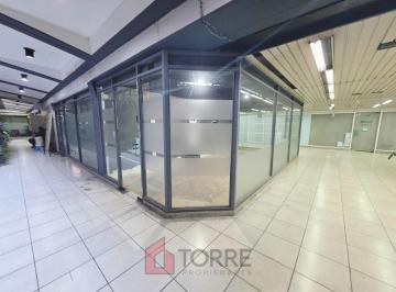 Oficina comercial · 30m² · 1 Ambiente · Local/oficina en Alquiler en La Mejor Zona Comercial de Martínez, San Isidro