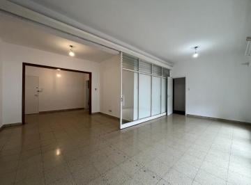 Departamento · 80m² · 3 Ambientes · Centro Departamento 3 Dorm. 2 Baños Escritorio Balcon