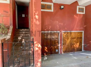 PH · 94m² · 4 Ambientes · 1 Cochera · Venta de 1 PH o 2 en El Mismo Lote S/expensas 2 Flias con Cocheras Oportunidad!multifamiliar