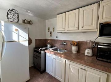 Casa · 220m² · 5 Dormitorios · 2 Cocheras · Casa en Venta en 9 E/ 502 y 503, Villa Castells