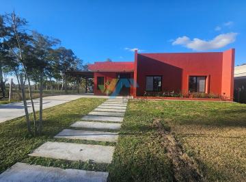 Casa · 159m² · 5 Ambientes · 2 Cocheras · Casa en Venta en Santa Sofía, Pilar del Este, Pilar