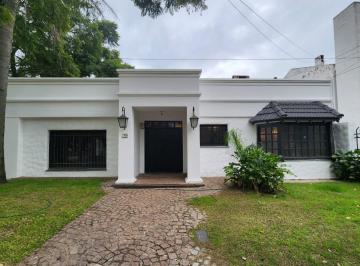 Casa · 204m² · 7 Ambientes · 2 Cocheras · Casa en Cerro Chico