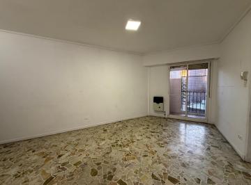 Departamento · 68m² · 3 Ambientes · Departamento de 3 Ambientes en Caballito