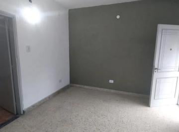 PH · 50m² · 2 Ambientes · Depto T/casa Al Fondo en Alquiler Campichuelo 5300 Wilde