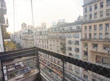 Departamento de 1 ambiente, Barrio Norte · Exc 1 Amb Dividido Como Dos Balcón Frente Piso 8 Todo Luz! Av Santa Fe y Talcahuano