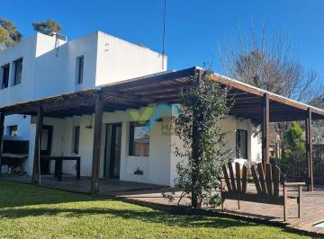 Quinta vacacional · 120m² · 3 Ambientes · 1 Cochera · Casa Quinta en Venta en La Cuesta, Pilar, G. B. a. Zona Norte