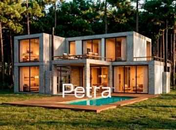 Casa · 177m² · 5 Ambientes · 1 Cochera · Casa en Venta en Pinamar - Barrio Pioneros - Entrega Diciembre 2026