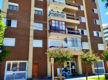 Departamento · 97m² · 4 Ambientes · 1 Cochera · Exc Depto Vta 3 Dor Bcon Gge Av Belgrano Al 2000