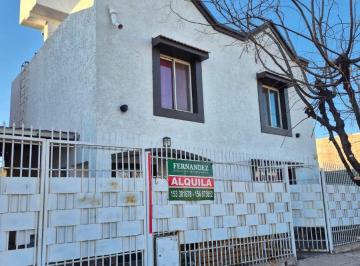 Casa de 4 ambientes, Perdriel · Alquilo Casa en Loteo Murgia, 3 Dorm, 2 Baños, Cochera $980.000