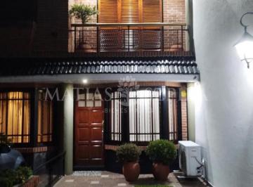 Casa · 86m² · 4 Ambientes · 1 Cochera · Casa en Haedo Sur