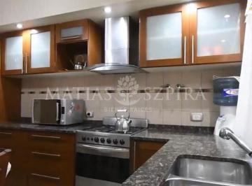 Casa · 100m² · 4 Ambientes · 1 Cochera · Casa en Haedo Sur
