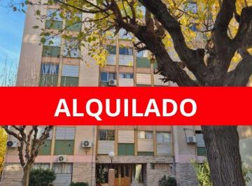 Departamento de 4 ambientes, Villa Nueva · Alquilo Departamento en B° Unimev, 3° Piso, Torre B2, Villa Nueva $600.000