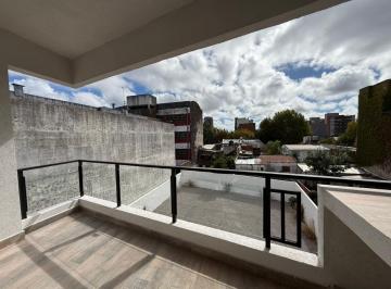 Departamento · 65m² · 2 Ambientes · 1 Cochera · Alquiler Dpto 2 Amb. Tigre Centro con Cochera