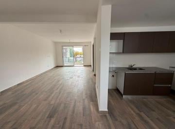 Departamento · 65m² · 2 Ambientes · 1 Cochera · Alquiler Dpto 2 Amb. Tigre Centro con Cochera