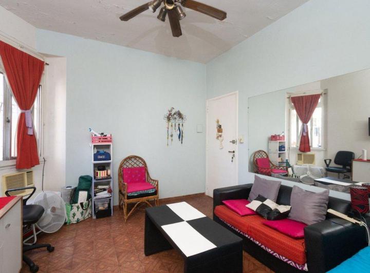 Venta Dep 2 Amb Velez Sarfield Lumin. P/ Escalera