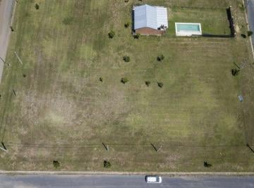 Terreno · 378m² · Venta de Lote de 378 m² en Los Pinos 4