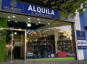 Local comercial de 3 ambientes, Berazategui · Alquiler de Local Comercial Av 14, Berazategui (230 m². Alto Tránsito. Inmejorable Ubicación)