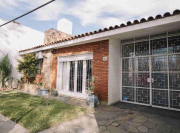 Casa · 114m² · 4 Ambientes · 1 Cochera · Venta Casa 3 Dorm. 2 Baños Garage en Capurro