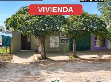 Casa · 403m² · 2 Ambientes · 1 Cochera · Casa en Winifreda
