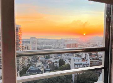 Departamento · 60m² · 2 Ambientes · 1 Cochera · Torre Bulnes Vista Al Rio 70 m²
