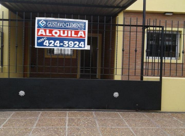 Casa · 90m² · 3 Ambientes · 1 Cochera