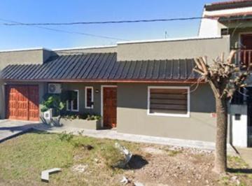 Casa de 4 ambientes, La Plata · Venta, Casa en Gonnet