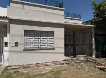 Casa de 2 ambientes, Hurlingham · Casa en Alquiler