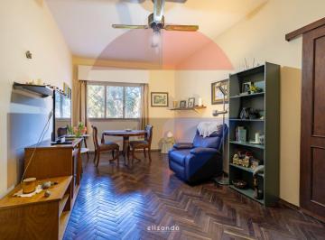 Departamento · 60m² · 3 Ambientes · Venta Apartamento 2 Dorm. y Patio - Capurro