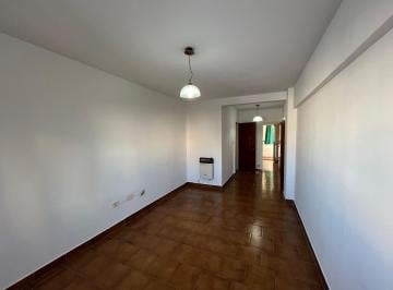 Departamento · 60m² · 3 Ambientes · Alquiler Departamento de Dos Dorm. - Centro