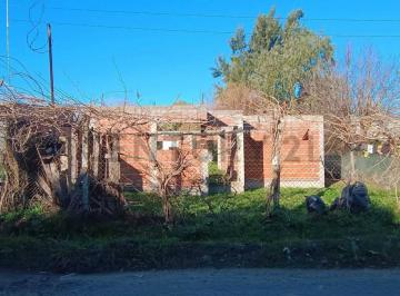 Terreno · 675m² · 2 Ambientes · Lote en Venta en Gorina con Construcción Existente