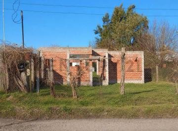Terreno · 675m² · 2 Ambientes · Lote en Venta en Gorina con Construcción Existente