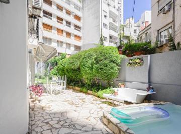 Departamento de 5 ambientes, Recoleta · Impecable Departamento con Jardín 4 Ambientes Refaccionado a Nuevo