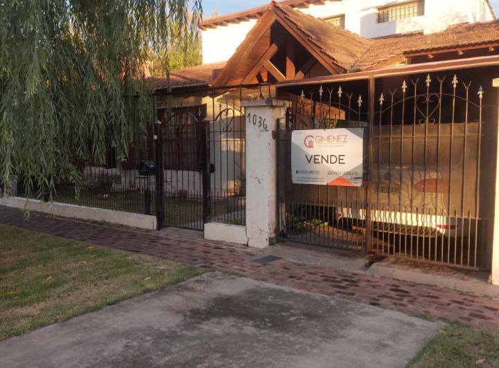 Casa · 144m² · 3 Ambientes · 1 Cochera