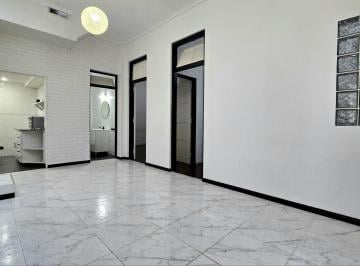 PH · 67m² · 3 Ambientes · PH en Agronomia